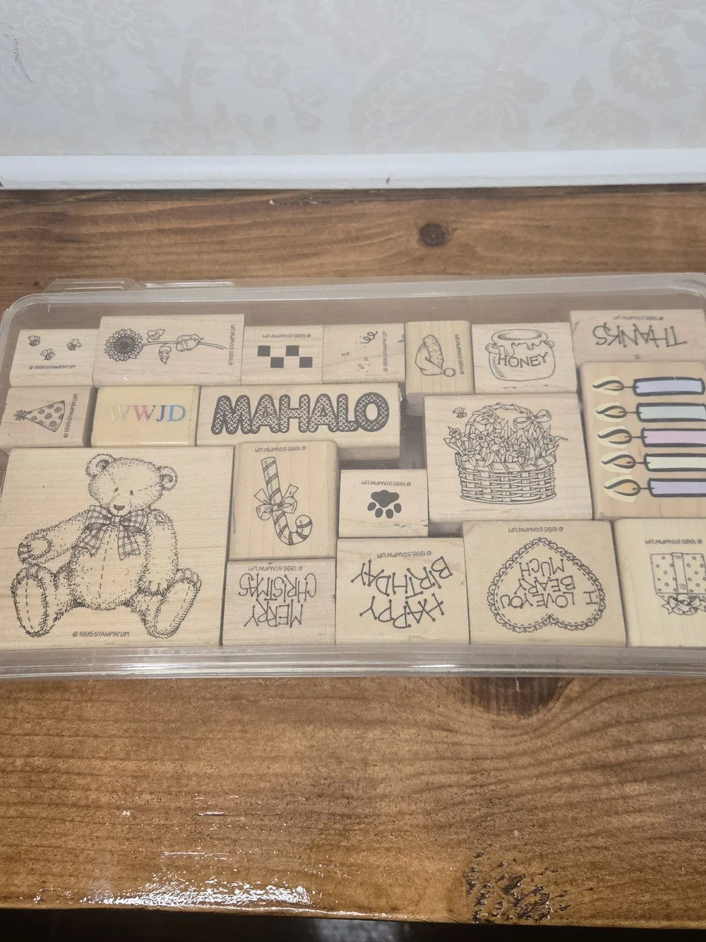 Natural Wooden Celebration Stamp Set - Mahalo & Assorted Designs
